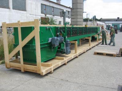 Reversible mobile conveyor