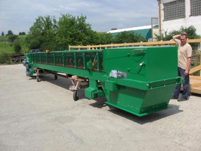 Reversible mobile conveyor