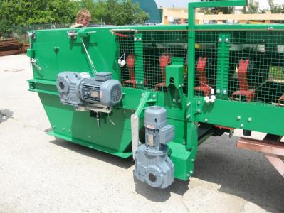 Reversible mobile conveyor