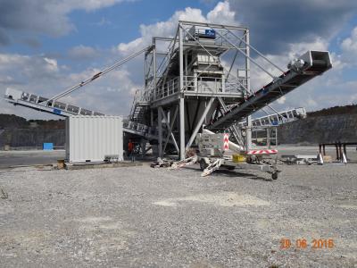 Pile belt conveyor